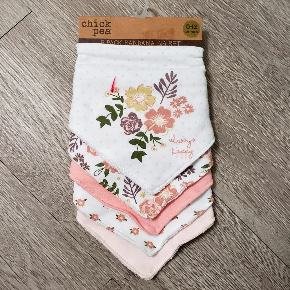 NWT Chick Pea bandana style baby bib 5 pack set